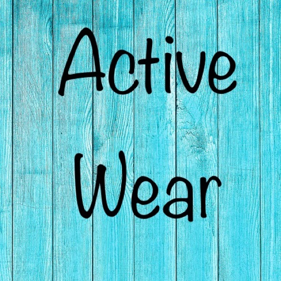 Meet your Posher, Nia Pat - Picture 6 of 8